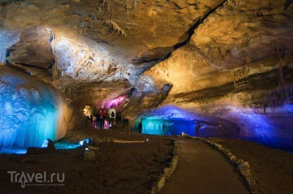 Экскурсия в Пещеру Прометея в фото 3