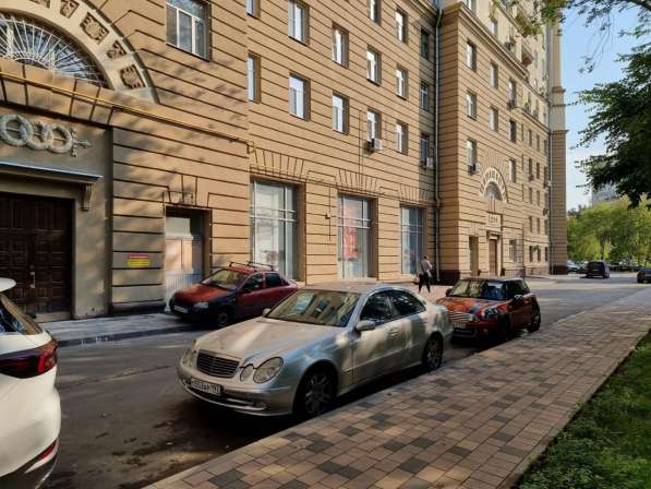 Продается торговое помещение пл. 300 м2 в ЦАО в Москве фото 10