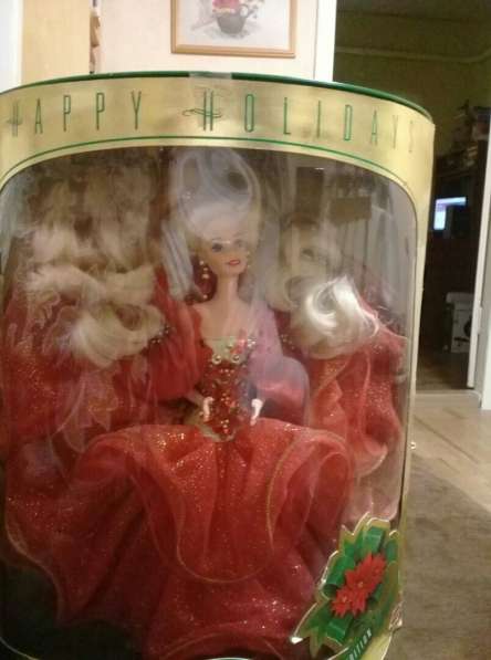 Happy Holidays Barbie 1993