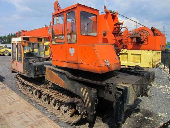 Кран вездеход Углич КС-56726 / Т-147 2011 г., 25 тонн в Санкт-Петербурге фото 24