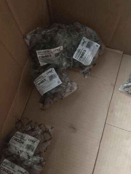 Запчасти для разных легковых авто в Санкт-Петербурге фото 3