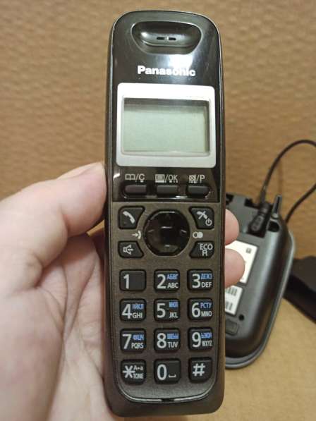 Телефон беспроводной (DECT) Panasonic KX-TG2521 в Москве фото 6