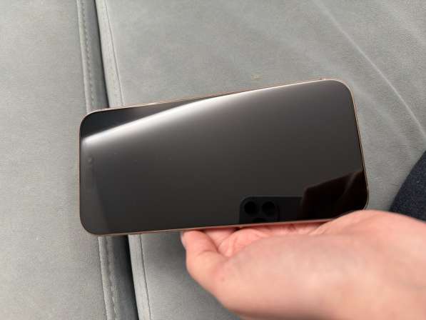 IPhone 16pro max (бежевый 512) в Москве