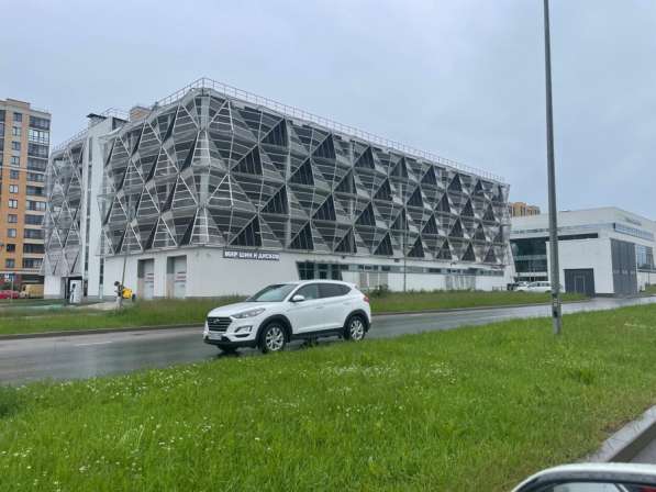 Паркинг в Санкт-Петербурге