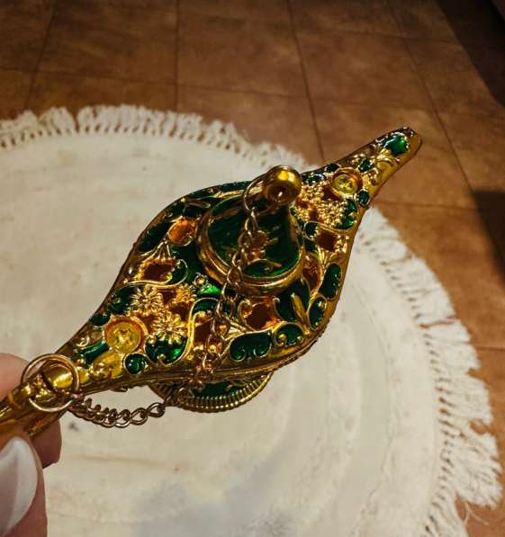 Лампа Аладина в