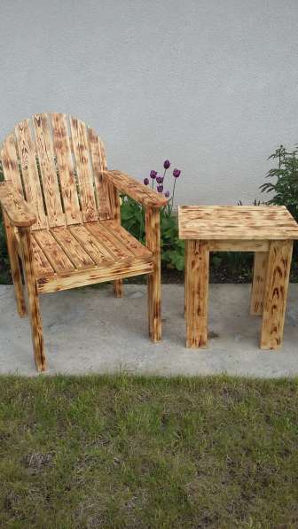 Кресла и столики сосна массив в фото 3