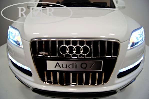 Детский электромобиль Audi Q7 Лицензия в Санкт-Петербурге фото 3
