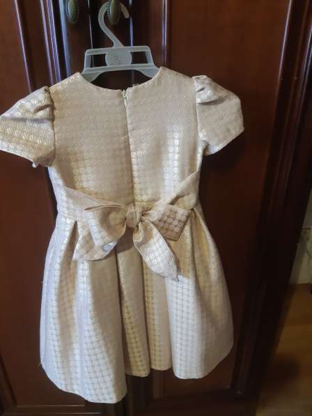Нарядное платье с болеро для девочки 98 размер в Москве фото 7