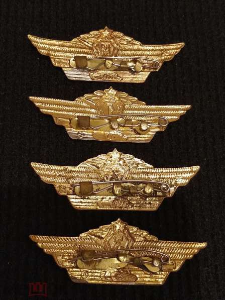 Знак классность танковых войск М,1,2,3. Набор 4 шт в Москве