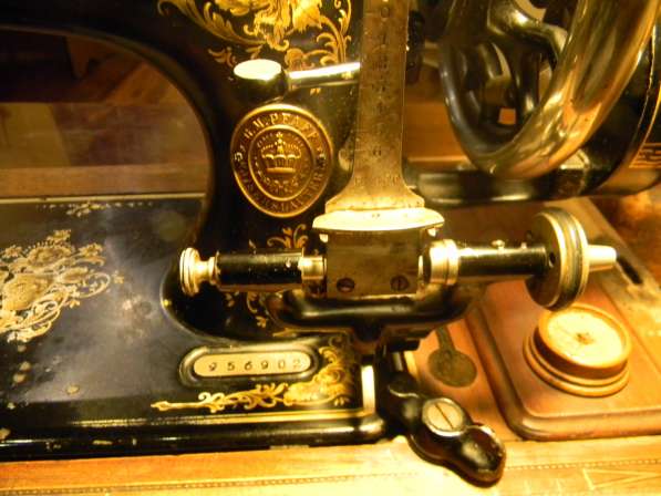 Швейная машинка "PFAFF", антикварн.,до 1908г. и коробка запч в фото 10