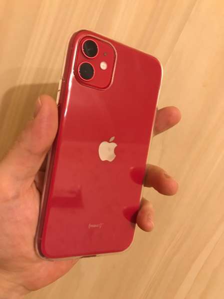 IPhone 11 64gb product(RED)