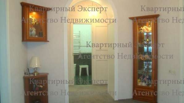 Продам трехкомнатную квартиру в Москве. Жилая площадь 102,30 кв.м. Этаж 3. Есть балкон. в Москве фото 13