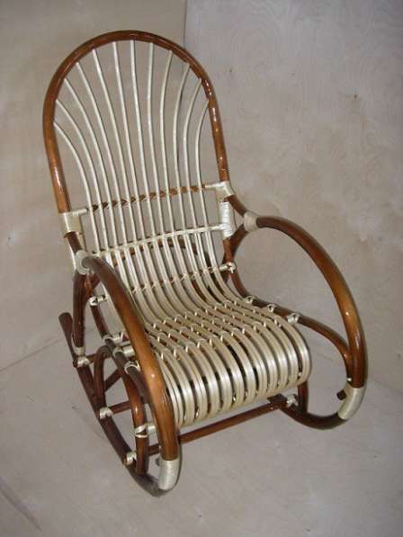 Продам кресла качалки плетенные