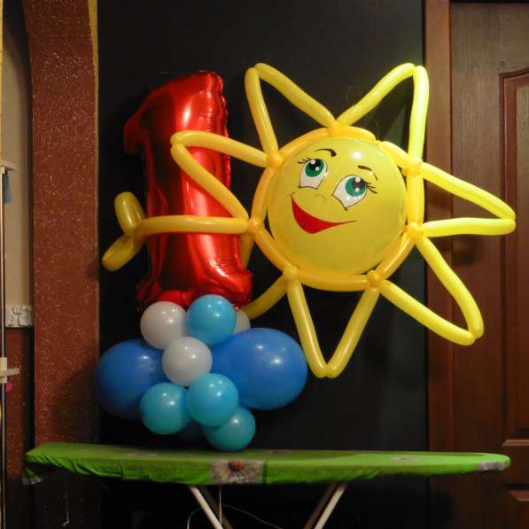 Фигуры из воздушных шаров, цветы из шаров в Ижевске фото 13