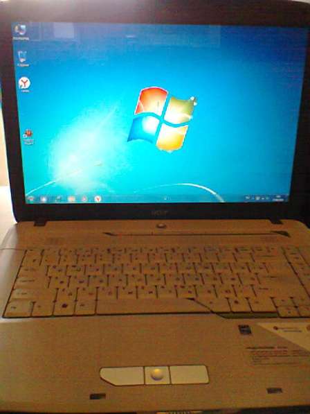 Toshiba Satellite L300-129 Поддон ноутбука в Москве фото 11