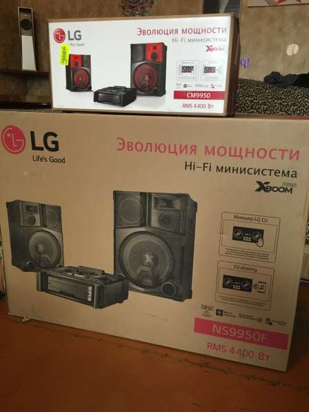 LG CM9950 Общая выходная мощность 4400 Вт Упра в Санкт-Петербурге