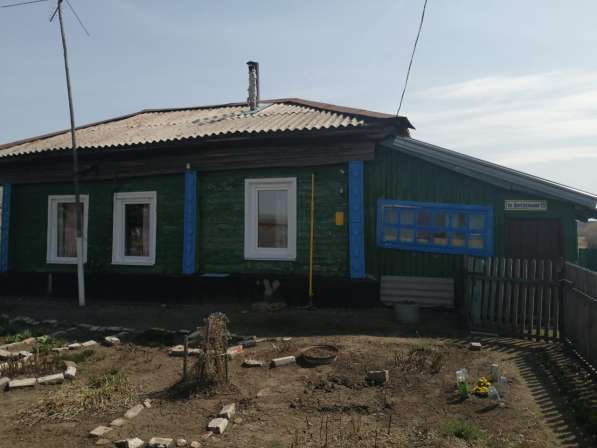 Дом, 20 соток земли, природный газ, зо км от Барнаула