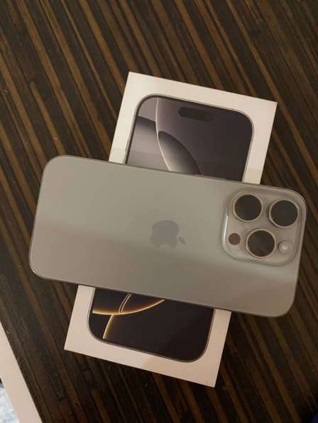 Iphone 16 pro 256 gb E sim