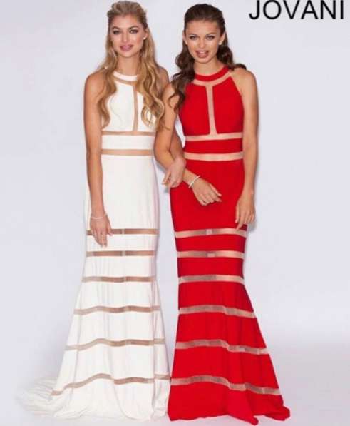 Платье jovani