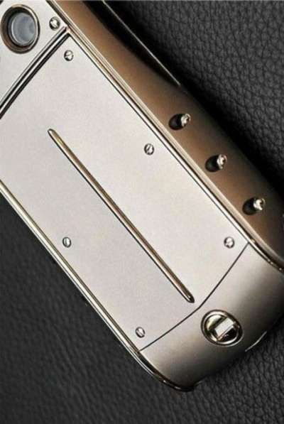 Vertu Ascent Ti (русифицирован, комплект) в Москве фото 3