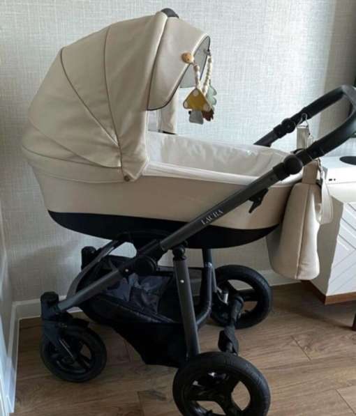 Продам коляску в Междуреченске фото 4