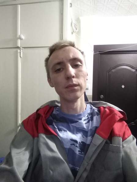 Андрей, 23 года, хочет пообщаться – Привет ищу жену в Екатеринбурге