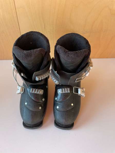 Детские горнолыжные ботинки 28-32 в Сочи фото 8