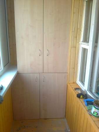 Шкафы на балкон и лоджию в Минске