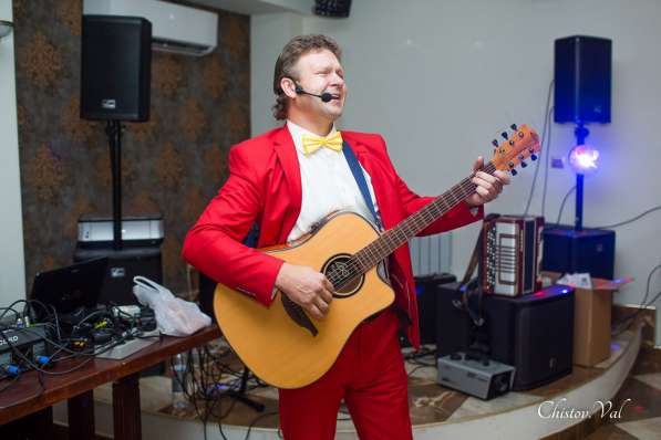 Поющий ведущий на юбилей свадьбу в Москве, баян гармонь в Москве фото 7