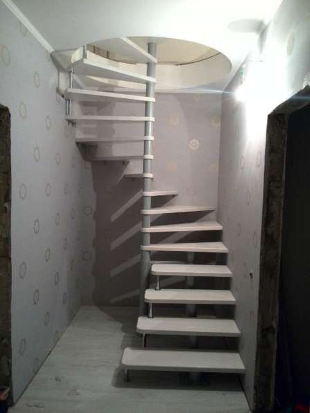 Лестницы по индивидуальным проектам в Хабаровске фото 5