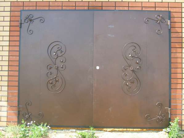 Входные металлические двери,ворота, заборы и кованые решотки в Уфе фото 4