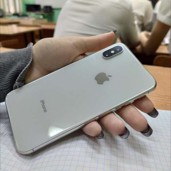 Продаю iPhone XS/ Айфон 10s