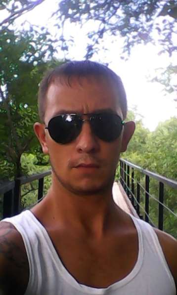 Rostislav, 39 лет, хочет познакомиться – Ищу свободные отношения