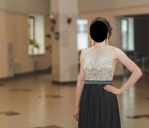 Вечернее платье в пол от бренда Milomoor Цена 7 000 рублей
