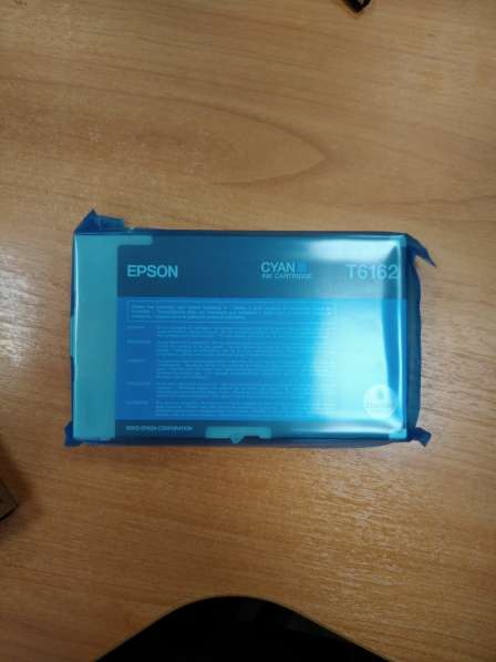 Оригинальный картридж T6162 для epson B300, B500 в Москве