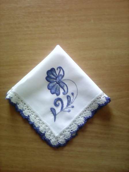 Платочки вышитые в Москве фото 10