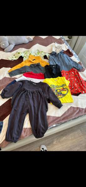 Костюмы и кофта