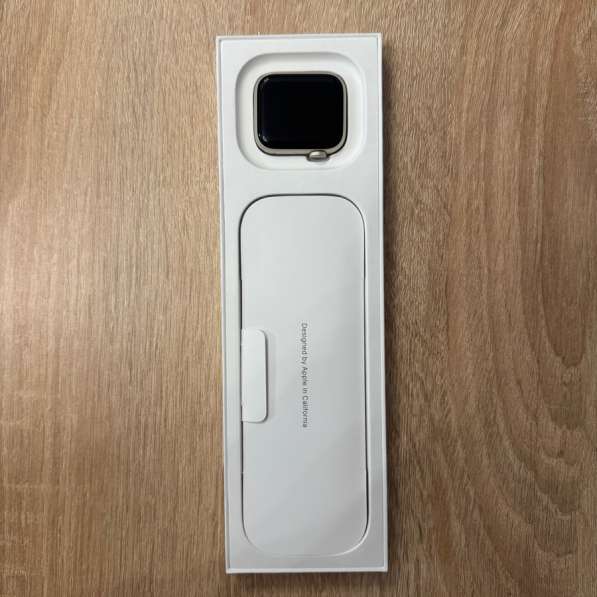 Apple Watch SE 40mm в Москве фото 4