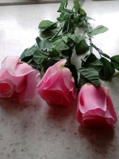 Цветы искусственные (розы) в Москве