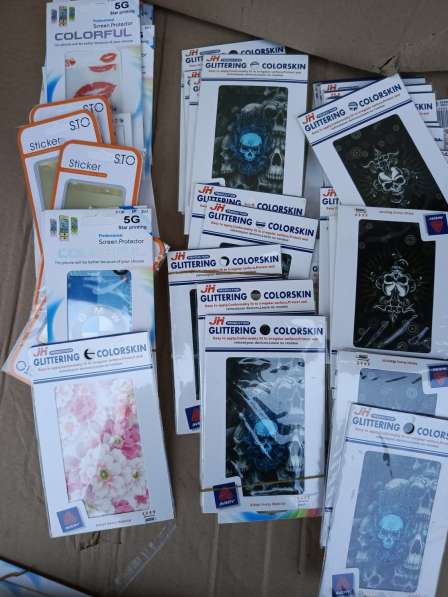 Чехлы на телефон в Серпухове