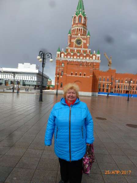 Татьяна, 59 лет, хочет пообщаться