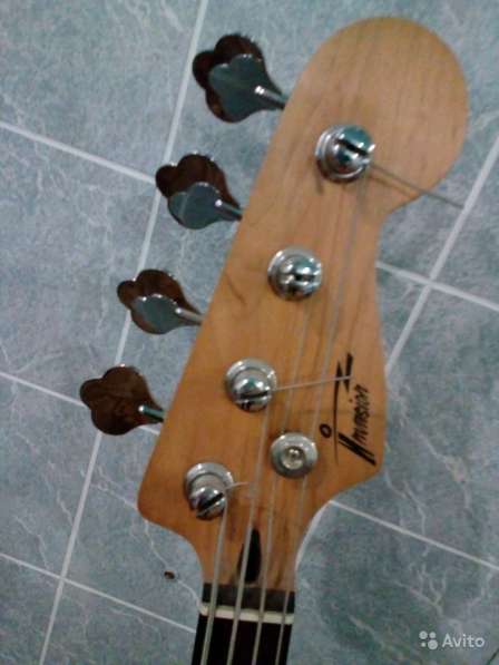 Самая лучшая бас гитара