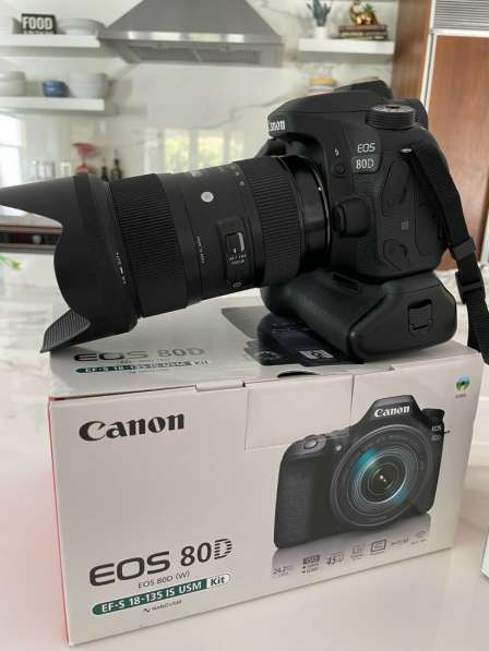 Canon EOS 80D 24.2MP Digital SLR Camera with 18-55mm STM в 