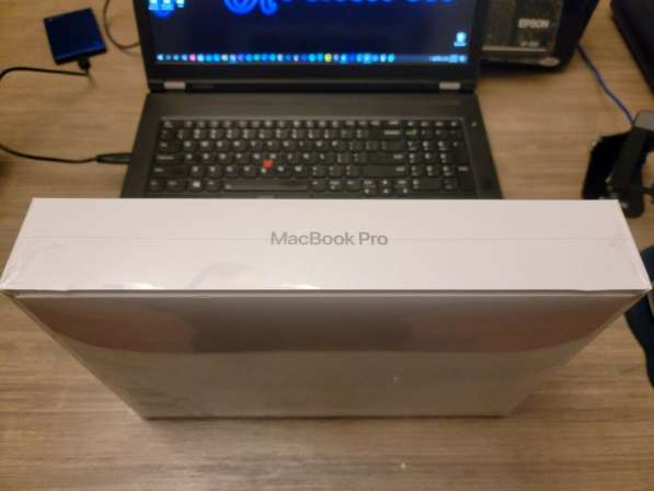 Apple 13.3 MacBook Pro M1 Чип с дисплеем Retina (конец 2020г в фото 4