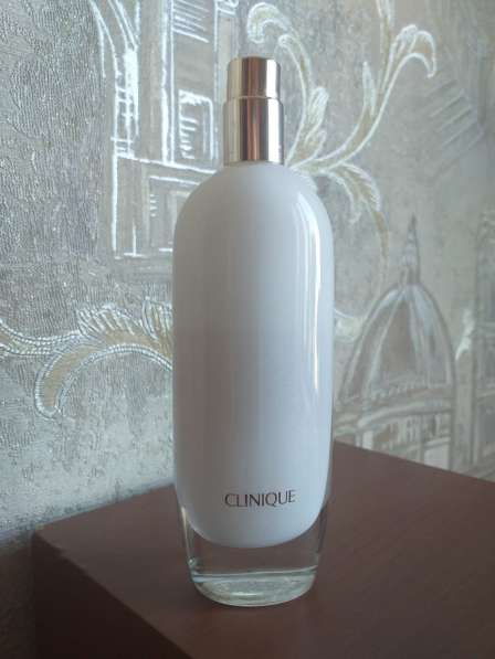 Clinique aromatics in white Eau de parfum 100ml