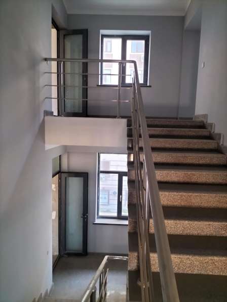 Продается Здание. Бабура 800 м. кв в фото 8