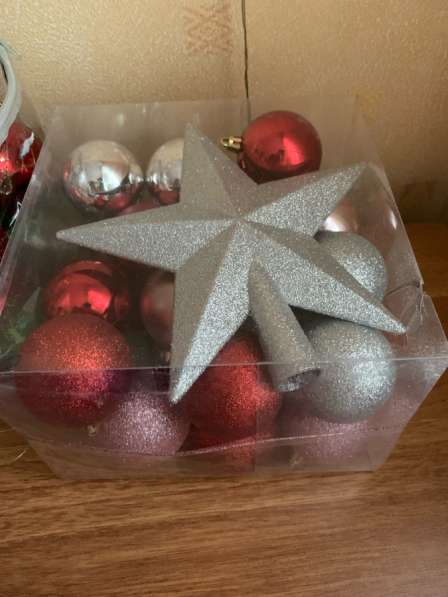 Елочные игрушки в Москве