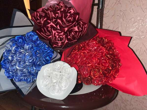 Букеты из атласных ленточек