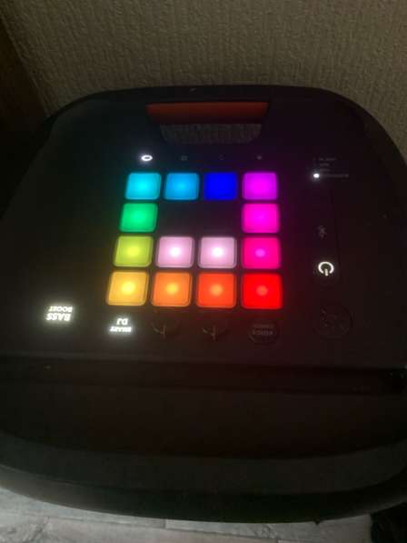 JBL partybox 1000 в Новокузнецке фото 4