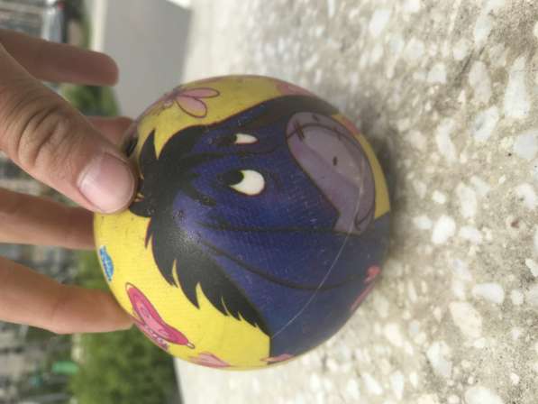 Мяч игрушечный